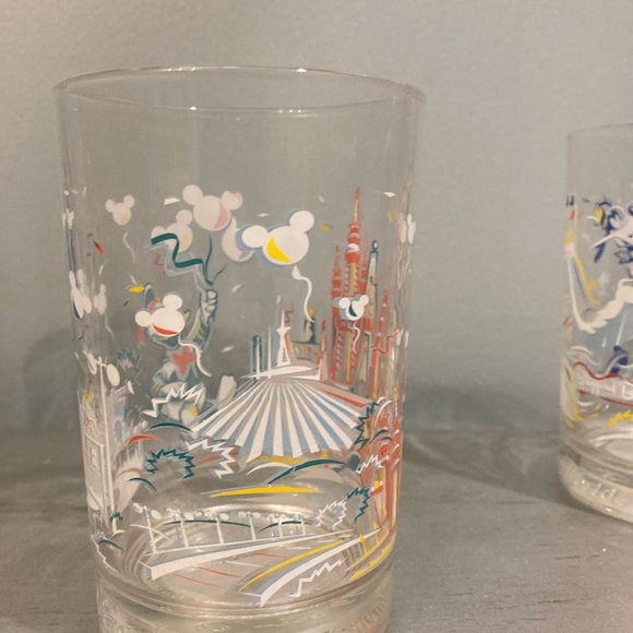 1996 McDonald’s 25th Anniversary Disney Glasses Remember the Magic glasses - Picture 5 of 12